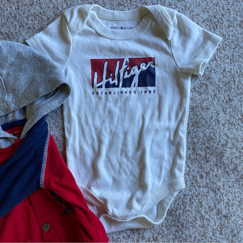 5/$25 Tommy Hilfiger Baby Hoodie and Onesie Bundle - Picture 3 of 5